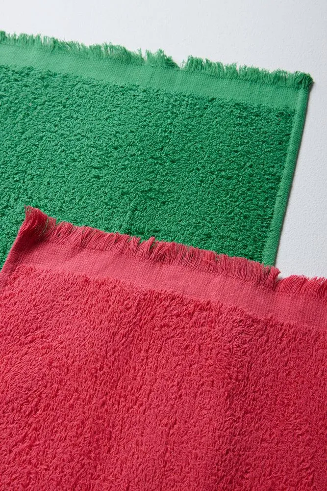 2 Pack Fringed Guest Towels Red & Green