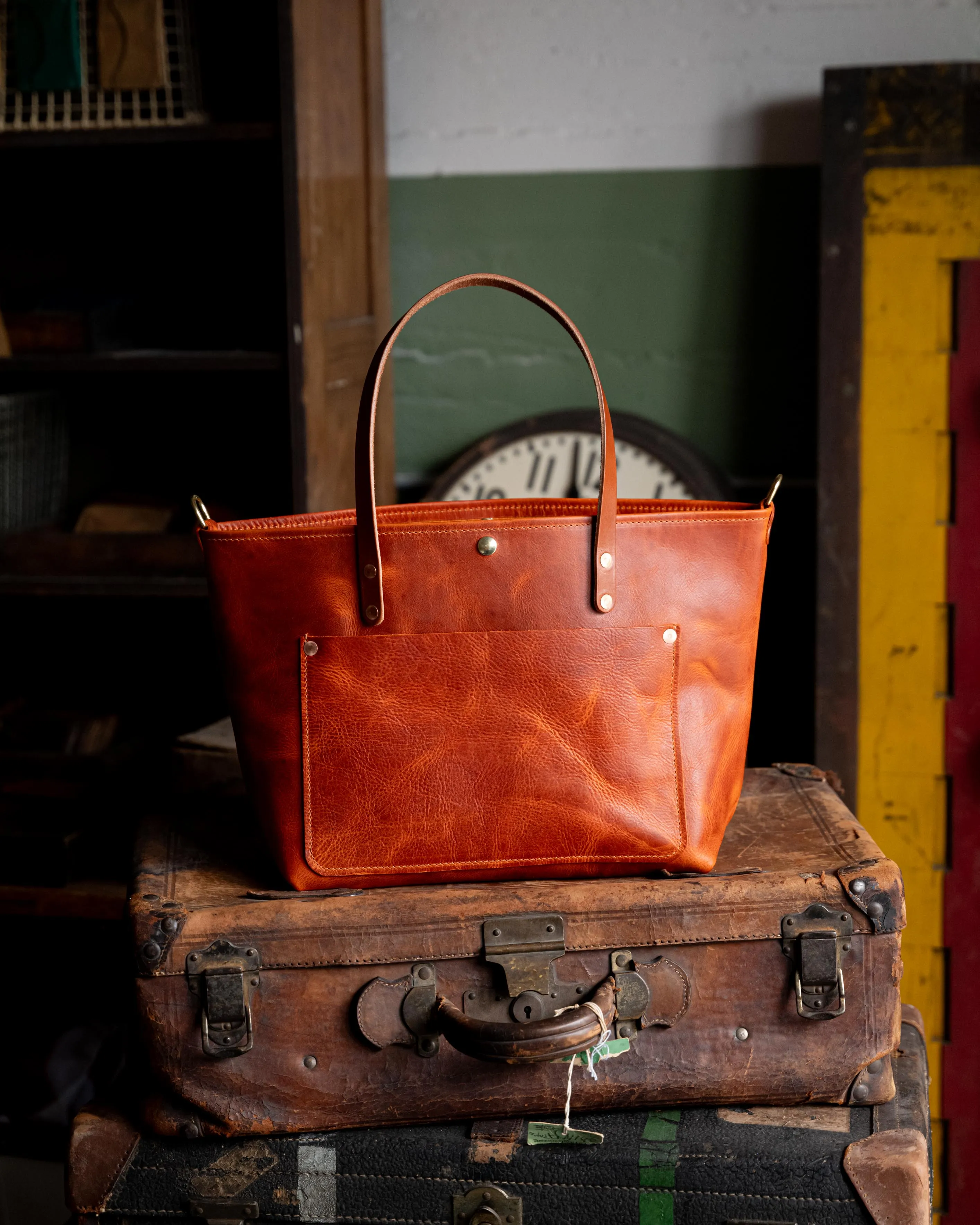 Brick Kodiak East West Travel Tote