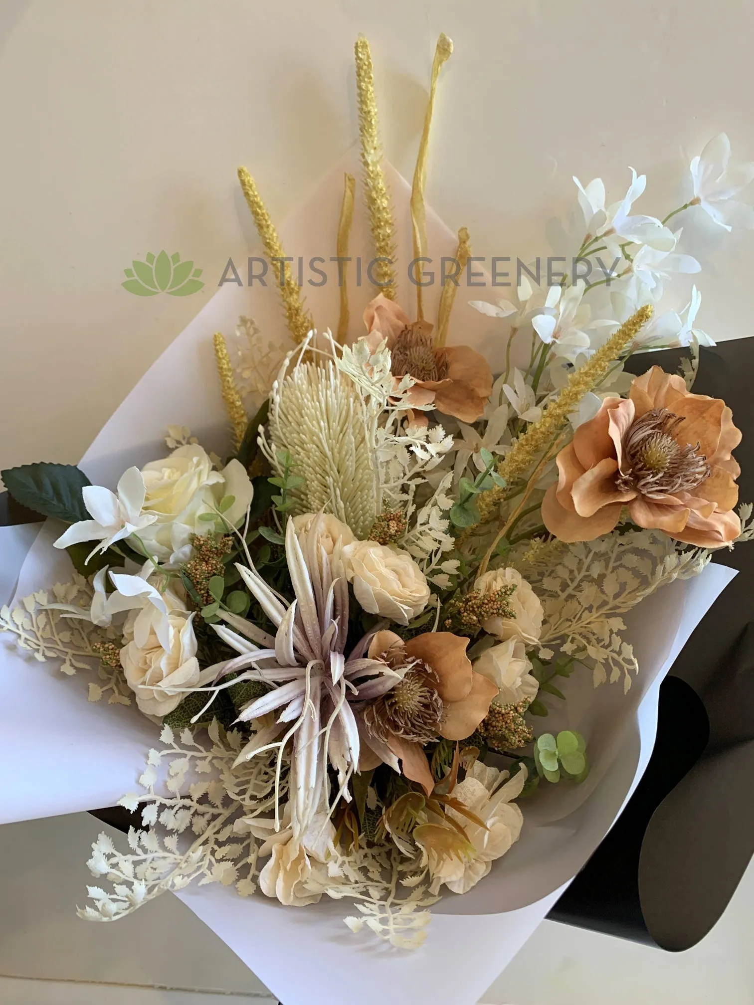 Dried Flowers Style Bouquet - Mixed Flowers - Cream & Light Brown