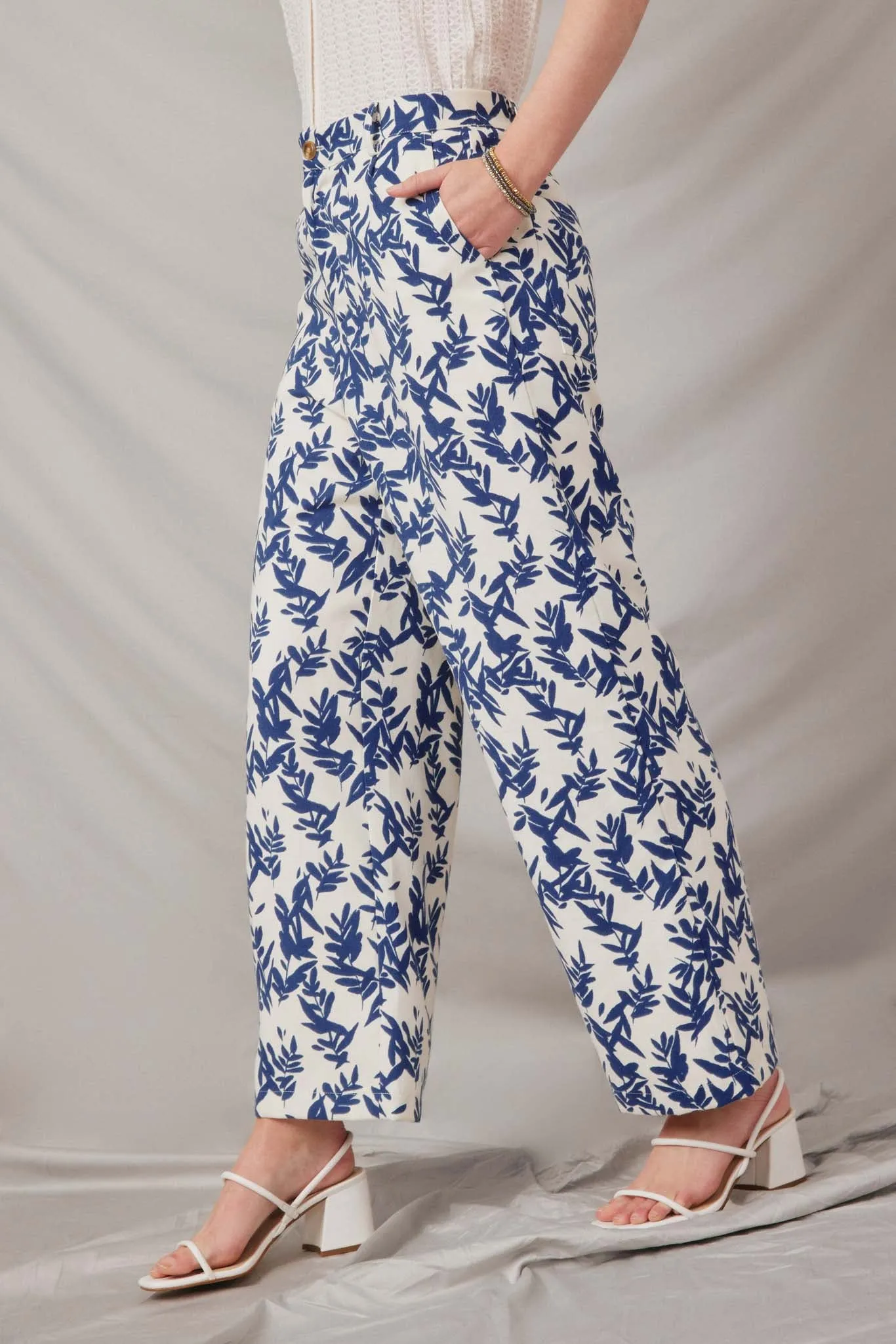 Floral Printed Wideleg Pants