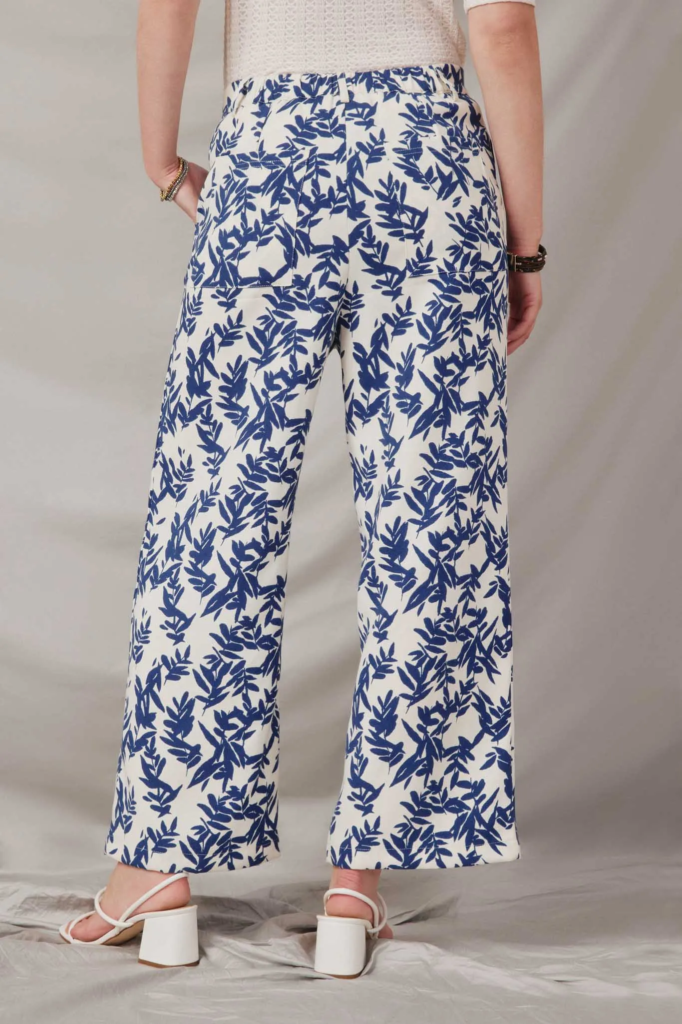 Floral Printed Wideleg Pants