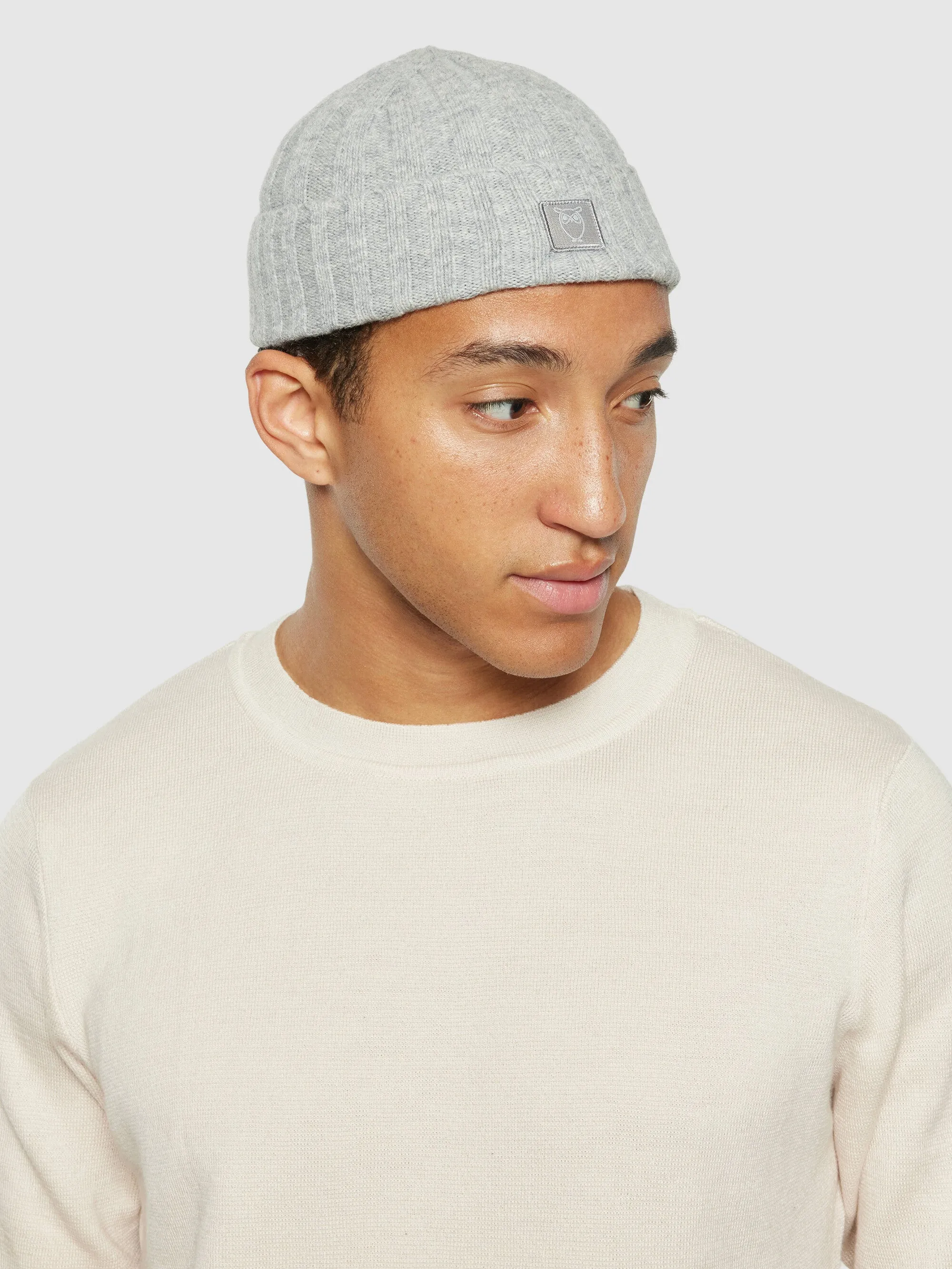 Low wool 5x4 rib beanie - RWS - Grey Melange