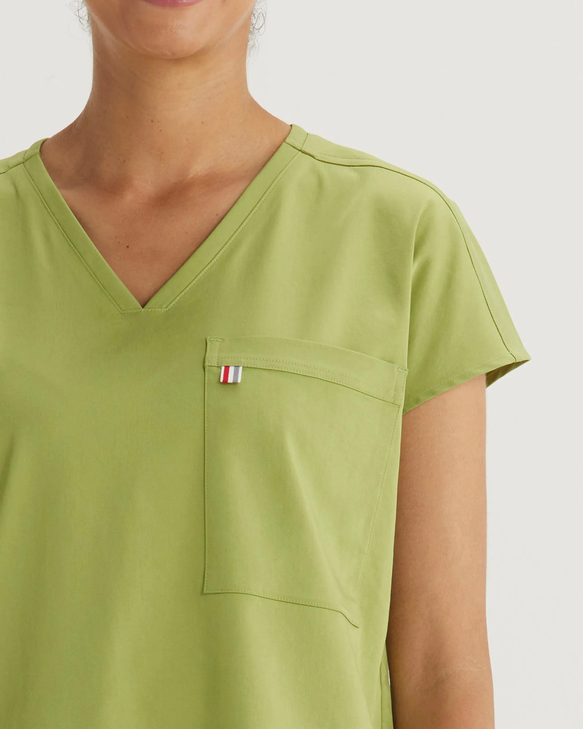 TENCEL™ Bell ‎ Relaxed Scrub Top